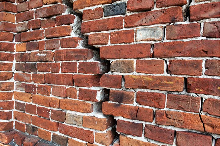 scheur in muur