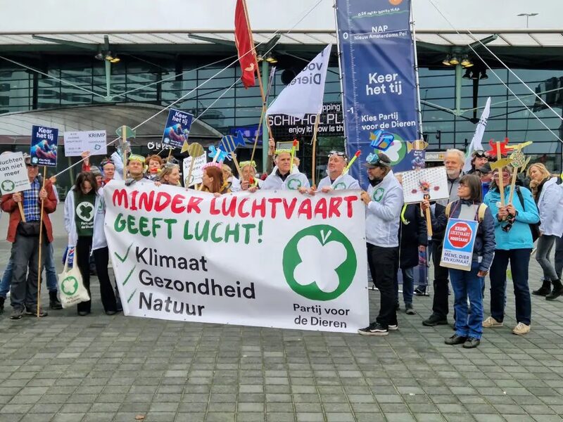 protest op schiphol